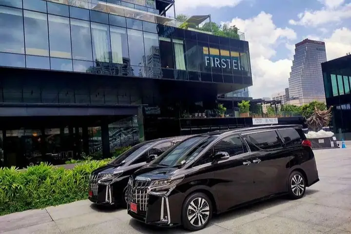 Alphard and Benz